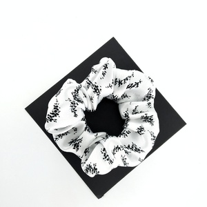 Black n White satin scrunchie - ύφασμα, σατέν, λαστιχάκια μαλλιών
