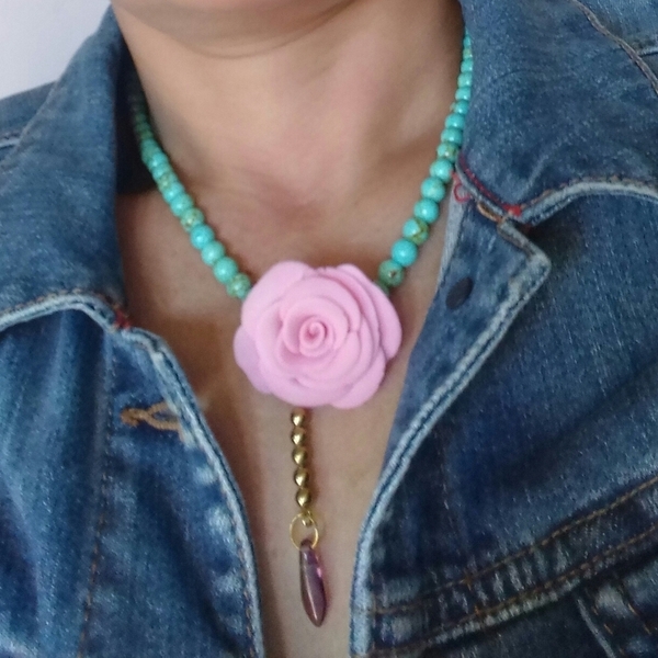 Rose polymer clay necklace [πολυμερικος πηλος] - ημιπολύτιμες πέτρες, πηλός, χάντρες, λουλούδι, μεγάλα - 2