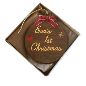 Στολίδι ξύλινο για τα πρώτα Χριστούγεννα προσωποποιημένο - δώρο, χριστουγεννιάτικα δώρα, στολίδια, προσωποποιημένα