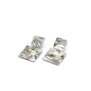 Marble square earrings - τετράγωνα σκουλαρίκια με εφέ μάρμαρο από πολυμερικό πηλό - πηλός, χειροποίητα, minimal, καρφωτά