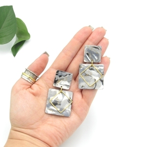 Marble square earrings - τετράγωνα σκουλαρίκια με εφέ μάρμαρο από πολυμερικό πηλό - πηλός, χειροποίητα, minimal, καρφωτά - 3