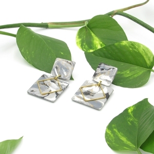 Marble square earrings - τετράγωνα σκουλαρίκια με εφέ μάρμαρο από πολυμερικό πηλό - πηλός, χειροποίητα, minimal, καρφωτά - 4