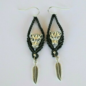 macrame σκουλαρίκια σε jungle style με χάντρα τίγρη - φύλλο, ατσάλι, κρεμαστά