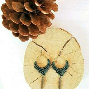 macrame σκουλαρίκια με κρίκο και φύλλο - μακραμέ, φύλλο, boho, μπρούντζος, κρεμαστά - 3