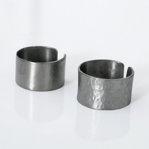Black Wide Statement ring- Χειροποίητο επιροδιομένο δαχτυλίδι (μαύρη επιμετάλλωση) - βεράκια, boho, επιροδιωμένα, αυξομειούμενα - 2