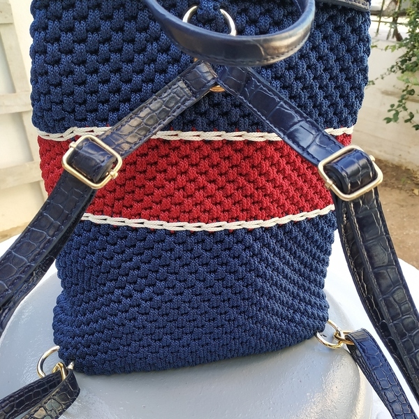 Χειροποίητο πλεκτό backpack με μπλε eco leather στοιχεία - νήμα, πλάτης, μεγάλες, all day, πλεκτές τσάντες - 2