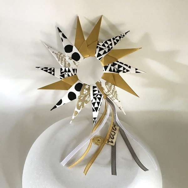 Χριστουγεννιάτικο στεφάνι origami - στεφάνια, αστέρι, minimal, γούρια