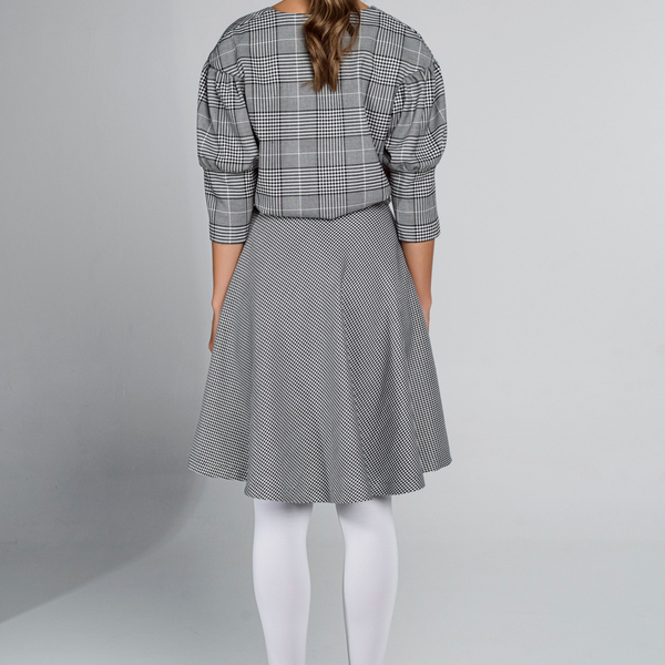 The Bouncy Houndstooth Skirt - midi - 2