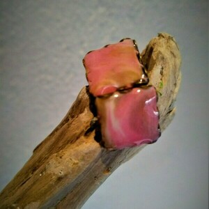 χειροποίητα σκουλαρίκια καρφωτά fashion pink - abstract jewelry - γυαλί, πηλός, καρφωτά, μπρούντζος, φθηνά - 2