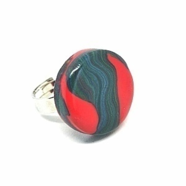 Δαχτυλίδι από πηλό γκρι-κόκκινο / polymer clay ring - πηλός, χειροποίητα, μεγάλα, αυξομειούμενα, φθηνά