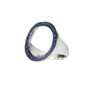 Οβάλ κενό ασημένιο δαχτυλίδι με μπλε πέτρες περιμετρικά. Φτιαγμένο στο χέρι από ασήμι 925 και ζιργκόν ένα κομψό ιδιαίτερο δώρο για ιδιαίτερες γυναίκες. - ασήμι 925, boho, μεγάλα, δώρα για γυναίκες
