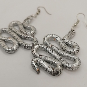 Σκουλαρίκια ασημί φίδι από πολυμερικό πηλό - πηλός, κρεμαστά, μεγάλα, γάντζος, faux bijoux - 4