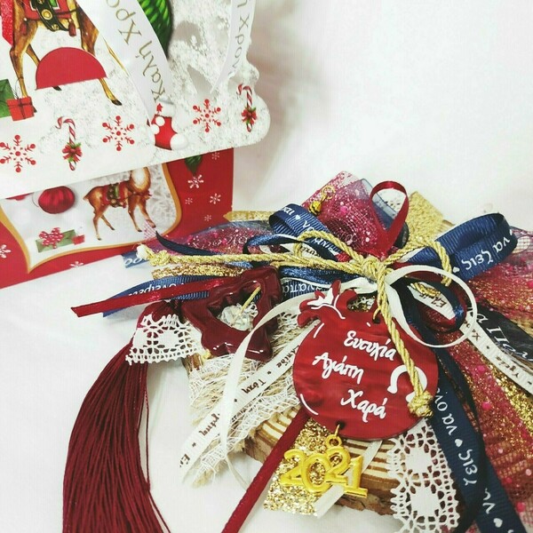 Επιτραπέζιο γούρι ρόδι-δεντράκι σε κορμό δέντρου - ξύλο, αστέρι, χριστουγεννιάτικα δώρα, γούρια, προσωποποιημένα - 2