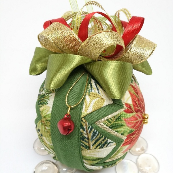 Χριστουγεννιάτικη μπάλα στολίδι με ποϊνσέτια ή αλεξανδρινό - ύφασμα, χριστουγεννιάτικα δώρα, στολίδια, μπάλες - 5