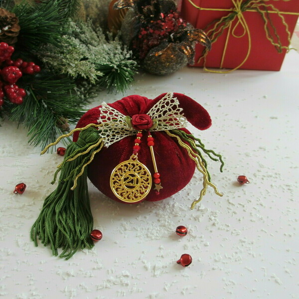 Γούρι βελούδινη κολοκύθα μπορντό - ύφασμα, βελούδο, χριστουγεννιάτικα δώρα, κολοκύθα, γούρια - 4