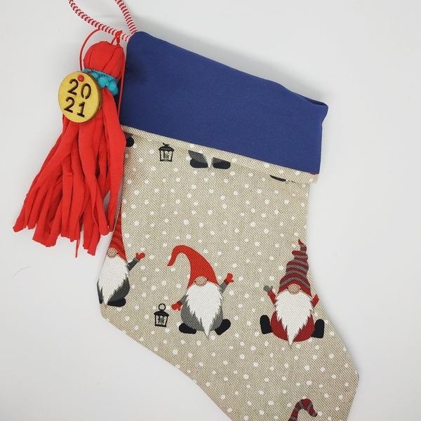 Santa Clause's boots (οι μπότες του Αη Βασίλη) - ύφασμα, χριστουγεννιάτικα δώρα, άγιος βασίλης, γούρια