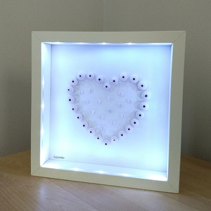 Κάδρο φωτιζόμενο "Καρδιά" , από χαρτί και αχινούς (23x23x3) - πίνακες & κάδρα, καρδιά, κορίτσι, romantic - 3