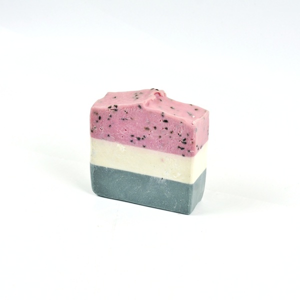 Βιολογικό σαπούνι απολέπισης φτιαγμένο από ελαιόλαδο με μαύρους κόκκους κύμινου για όλους τους τύπους δέρματος - σαπούνια, χεριού