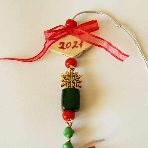 Γούρι 2021 Ξύλινος ρόμβος και κόκκινο γιορτινό πακετάκι-δώρο - ξύλο, γυαλί, αστέρι, χριστουγεννιάτικα δώρα, γούρια - 3