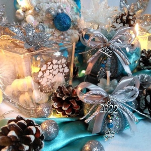 Γούρι 2024 αρωματικό κερί ρόδι πετρόλ-holographic 6×6cm - γούρι, ρόδι, χριστουγεννιάτικα δώρα, γούρια, πρωτοχρονιά, κεριά & κηροπήγια - 2