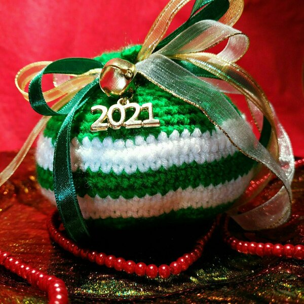 Γούρι ρόδι κιτρινόμαυρο ποδοσφαιρική ομάδα ΠΑΝΑΘΗΝΑΙΚΟΣ (πλεκτό) - ρόδι, ποδόσφαιρο, χριστουγεννιάτικα δώρα, γούρια - 4