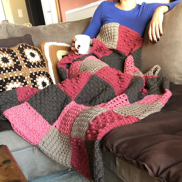 Κουβερλι ριχτάρι καναπέ σε μοτίβο τέσσερα χρώματα - χειροποίητα, πλεκτή, κουβέρτες - 4