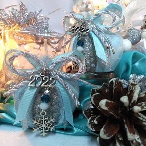 Γούρι 2023 αρωματικό κερί ρόδι γαλάζιο-holographic 6×6cm - γούρι, ρόδι, χριστουγεννιάτικα δώρα, γούρια, πρωτοχρονιά, κεριά & κηροπήγια - 3