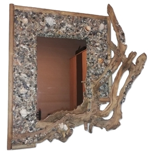 Επιτοίχιος Καθρέφτης ''Μεταμόρφωση'' από Ξύλο και Θαλασσινό Χαλίκι - ξύλο, κοχύλι