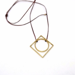 Μενταγιόν από ορείχαλκο "γεωμετρικά σχήματα" / necklace - κερωμένα κορδόνια, γυναικεία, ορείχαλκος, γεωμετρικά σχέδια - 4