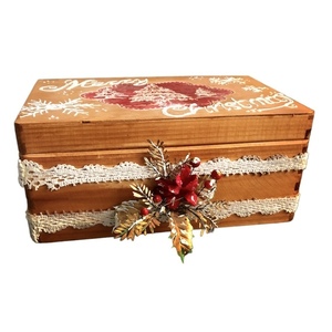 Ξύλινο καφέ Χριστουγεννιάτικο κουτί «Merry Christmas». Διαστάσεις: 30*20*15εκ. - ξύλο, ζωγραφισμένα στο χέρι, χριστουγεννιάτικο, διακοσμητικά - 2
