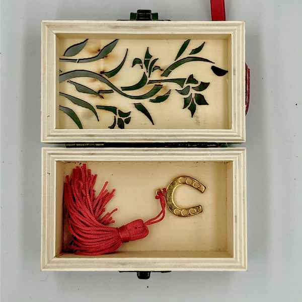 Ορθογώνιο κουτάκι γούρι «διάτρητο λουλούδι» - ξύλο, χριστουγεννιάτικο, γούρια - 3