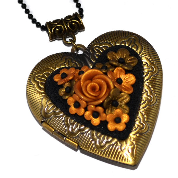Κολιέ Καρδιά locket για φωτογραφίες με λουλούδια από πολυμερικό πηλό - καρδιά, πηλός, μακριά, λουλούδι, για φωτογραφίες