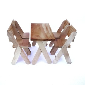 Wooden table with 4 chairs scale 1:6 (size barbie)