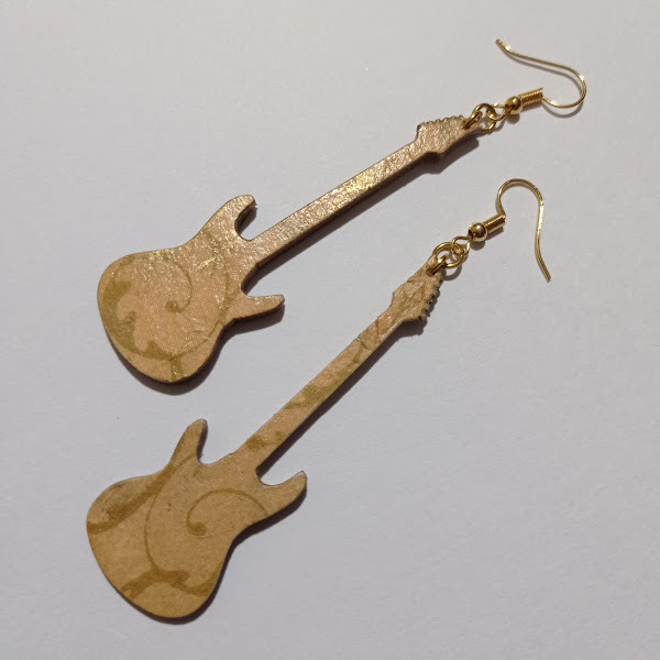Σκουλαρίκια ξύλινα κιθάρες με ντεκουπάζ - ξύλο, μακριά, κρεμαστά, μεγάλα, faux bijoux - 4