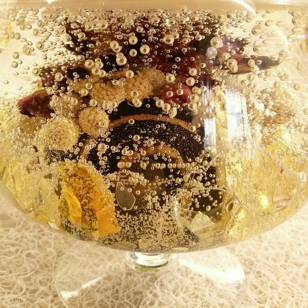 Αρωματικό κερί με ζελέ και αποξηραμένα λουλούδια σε ποτήρι κονιάκ. - αρωματικά κεριά, διακοσμητικά, κεριά, ιδεά για δώρο - 2