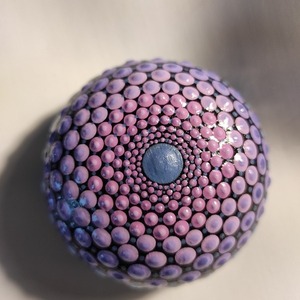 Πέτρα με σχέδιο mandala ροζ-μωβ - πέτρα, τσιμέντο, διακοσμητικές πέτρες, γύψος - 2