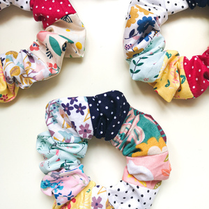 Mix print scrunchies - ύφασμα, λαστιχάκια μαλλιών - 4