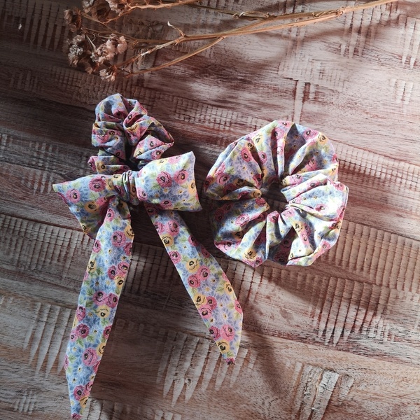 Παιδικο κοκαλάκι φιόγκος μαζί με scrunchies για την μαμά σε floral ύφασμα. - vintage, μαλλιά, φλοράλ, για τα μαλλιά, μαμά και κόρη - 2