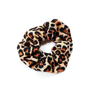 Scrunchie/ Λαστιχάκι μαλλιών 'leopard' - 1 τεμάχιο - λαστιχάκια μαλλιών, απαραίτητα καλοκαιρινά αξεσουάρ