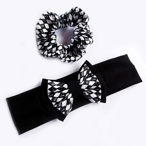 Λαστιχάκι για τα μαλλιά τύπου scrunchie σχέδιο ρόμβοι άσπρο μαύρο - μαμά και κόρη, λαστιχάκια μαλλιών, αξεσουάρ μαλλιών - 2