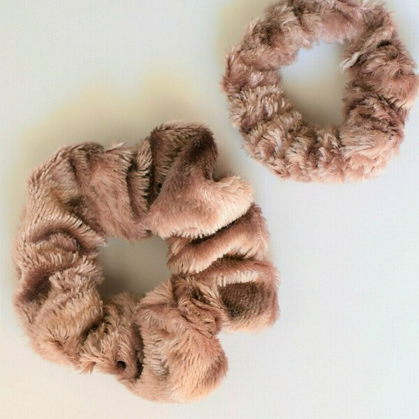 Παιδικά furry scrunchies – Σετ “me & mini me” - λαστιχάκια μαλλιών, κορδέλες μαλλιών, στέκες, headbands - 2