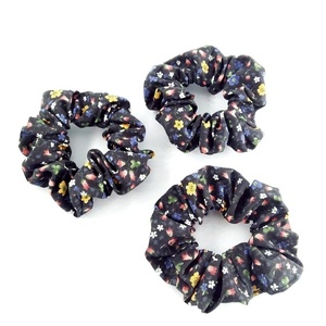 Scrunchie Black Pandesia - ύφασμα, βαμβάκι, φλοράλ, λουλουδάτο, λαστιχάκια μαλλιών - 2