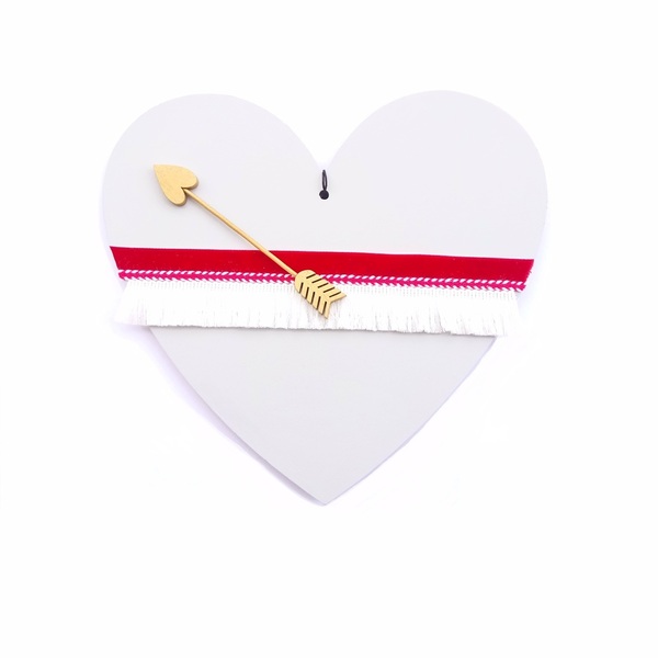 Ξύλινη Μεγάλη Καρδιά Κρεμαστή Κάδρο από ξύλο 22x24 εκ με βέλος και κορδέλες - ξύλο, καρδιά, κρεμαστά, διακοσμητικά, ξύλινα διακοσμητικά