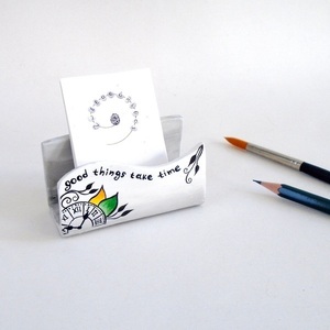 Επιτραπέζια πήλινη καρτοθήκη, ζωγραφισμένη στο χέρι με θετικό μήνυμα. - ζωγραφισμένα στο χέρι, πηλός, αξεσουάρ γραφείου - 3
