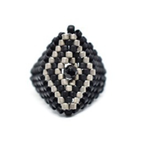 Mαύρο γεωμετρικό δαχτυλίδι με χάντρες Miyuki delica - χάντρες, miyuki delica, σταθερά, δώρα για γυναίκες