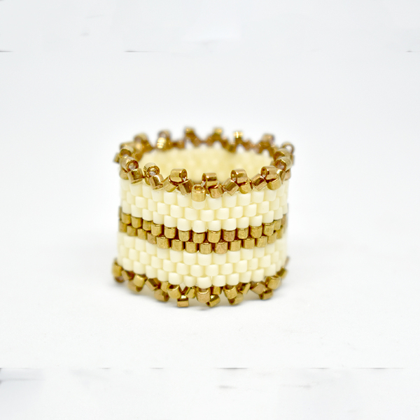 Δαχτυλίδιχειροποίητο εκρού και χρυσαφί με χάντρες Miyuki delica - χάντρες, miyuki delica, σταθερά, μεγάλα