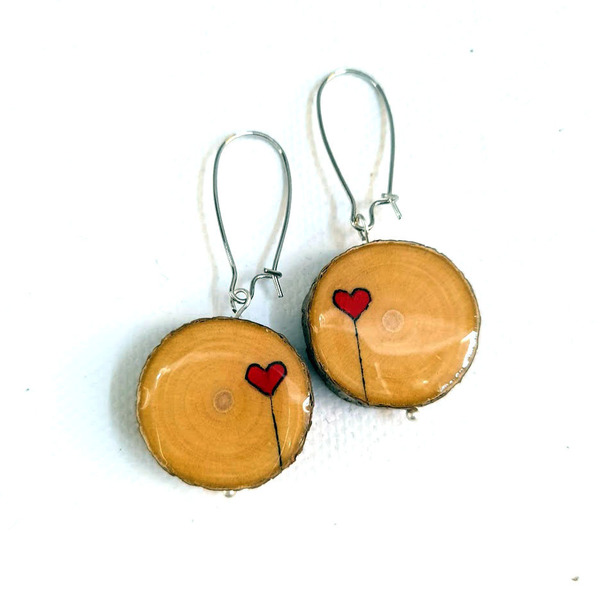 Κρεμααστά σκουλαρίκια "Love!!!" - statement, ξύλο, γυαλί, ζωγραφισμένα στο χέρι, κοσμήματα