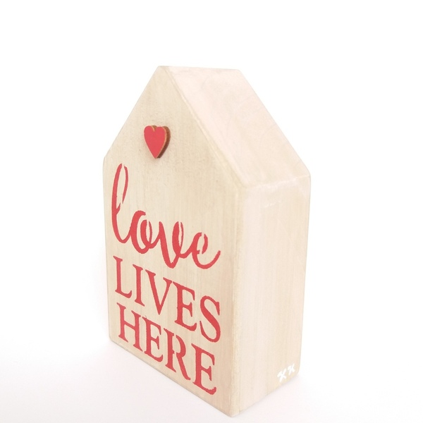Valentine Day Gift ξύλινο σπιτάκι 12×8×4εκ. Love Lives Here - ξύλο, σπίτι, αγάπη, διακοσμητικά - 2