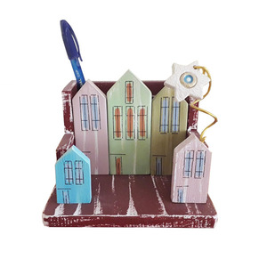 Μολυβοθήκη & καρτοθήκη ξύλινη χειροποίητη Σπίτια με κεραμικό αστέρι 14x12x13 Μπορντό Καπαδάκης - ζωγραφισμένα στο χέρι, χειροποίητα, ξύλινα διακοσμητικά, αξεσουάρ γραφείου