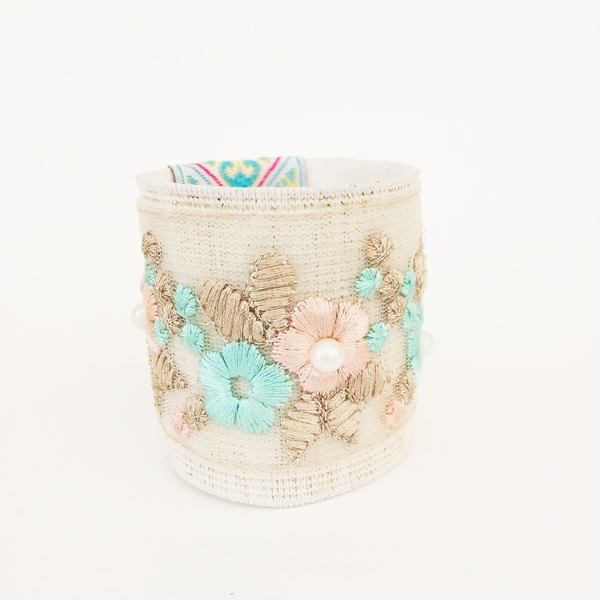 Embroidered Flowers White, Elastic Cuff - ύφασμα, σταθερά, χεριού, χειροπέδες, φαρδιά